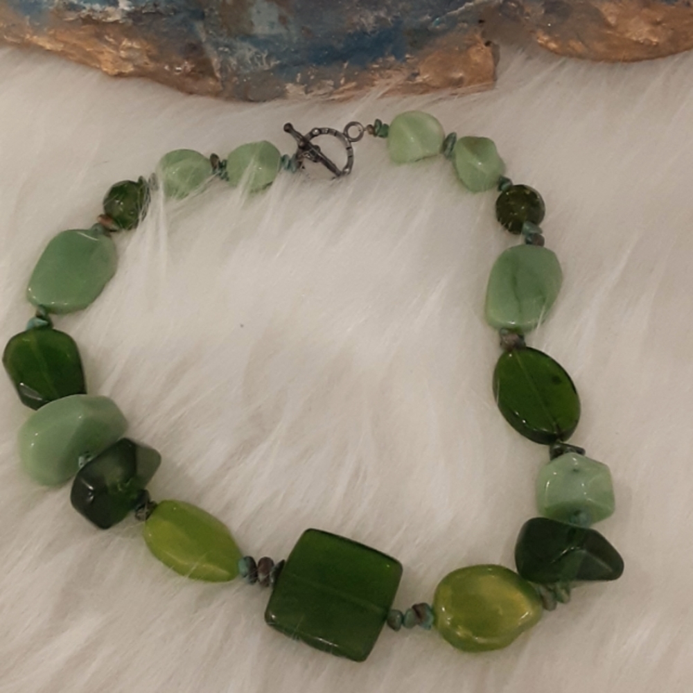Mix Green Bead Necklace